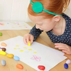 CRAYON ROCKS - 32 Natural Soy Wax Crayons (Stimulating Tripod Grip)