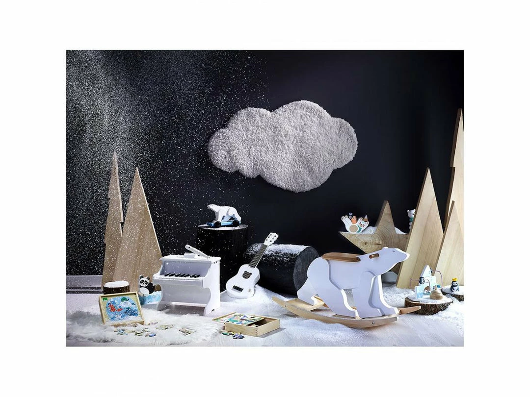 VILAC - 18-Key White Upright Piano With Scores