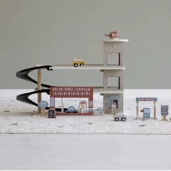 LITTLE DUTCH - Railway Extension - Garage